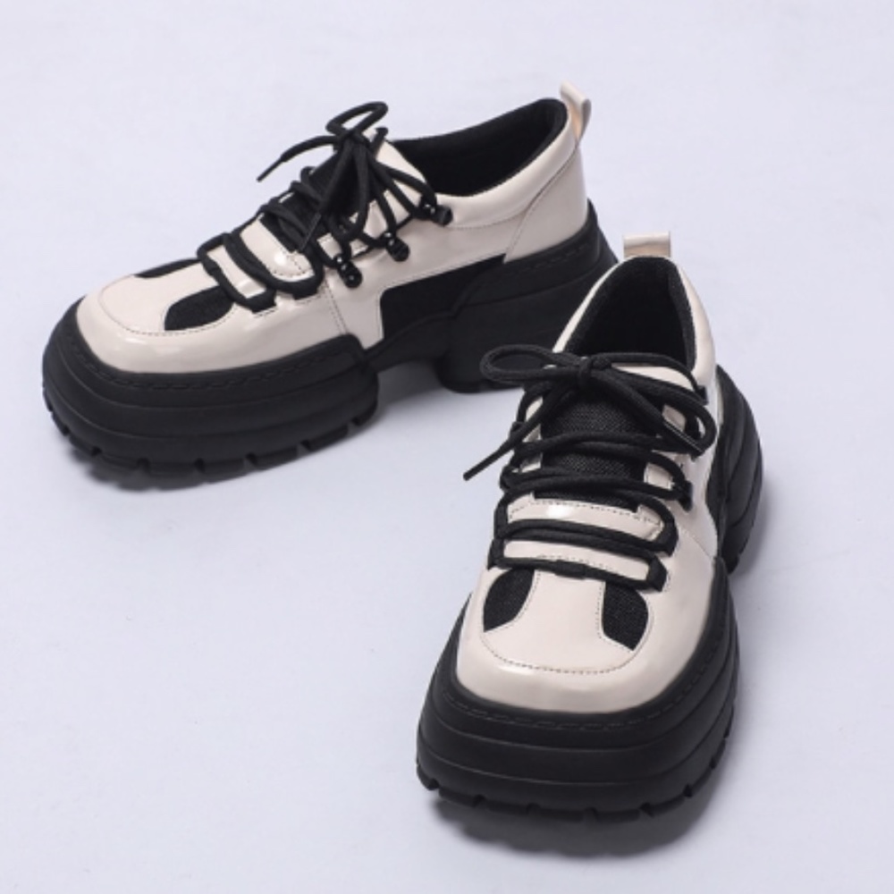 White chunky sneakers SOLD